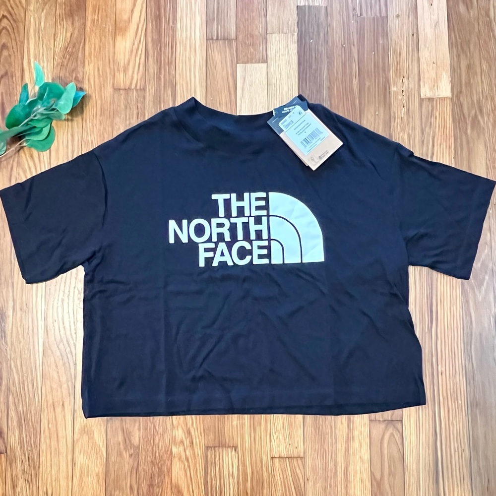 Women’s The North Face Half Dome Cropped T Shirt SZ M